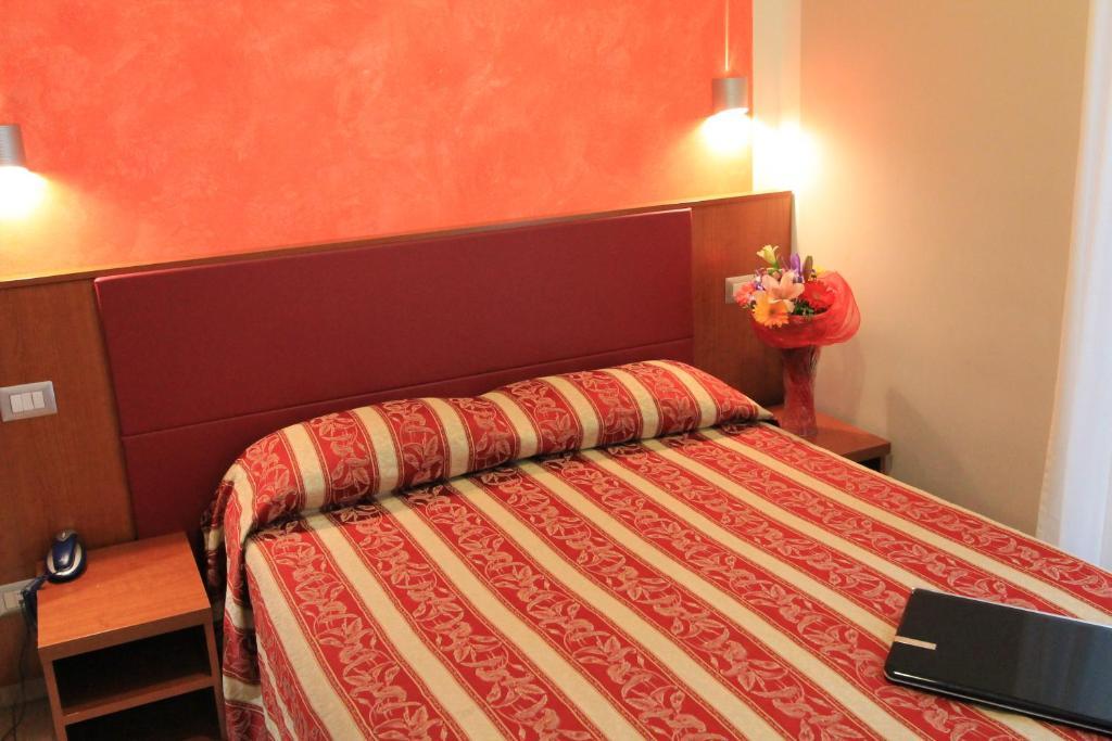 Buonarroti Suite Roma Habitación foto